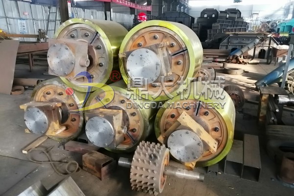 液壓對輥破碎機 液壓對輥破碎機